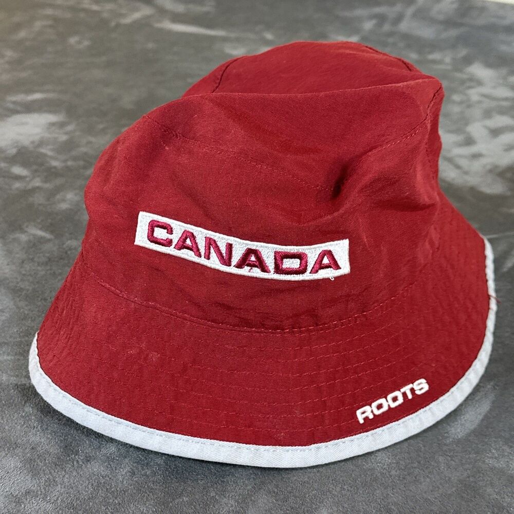 Olympics Sydney 2000 Bucket Hat Team Canada Roots Medium Maroon Nylon Y2K